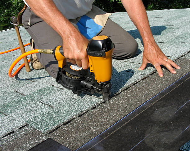 Quick and Trustworthy Emergency Roof Repair Services in Redway, CA
